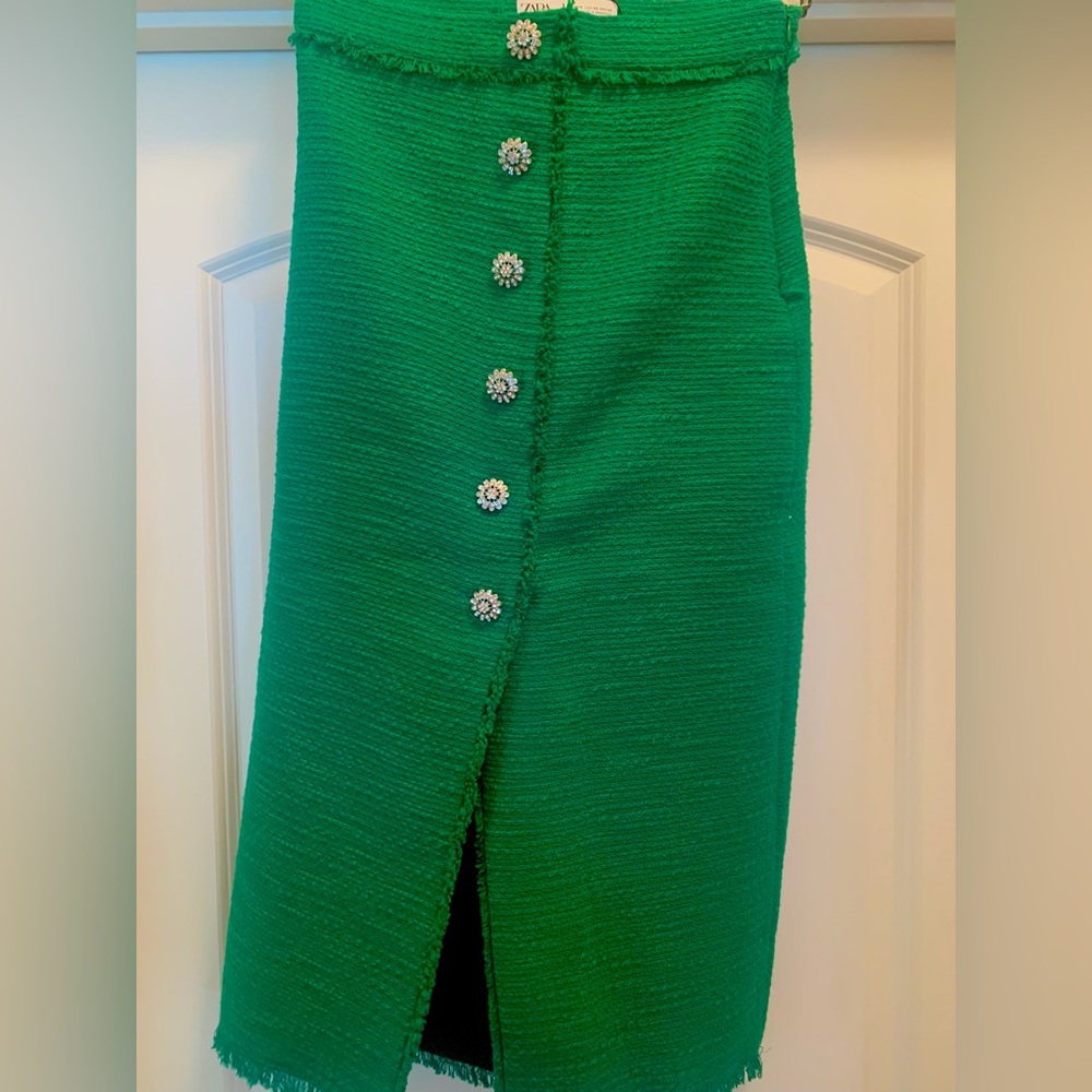 Zara Green Ribbed Midi Pencil Skirt